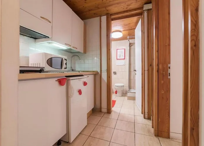 Romeathome146 - Monti Рим